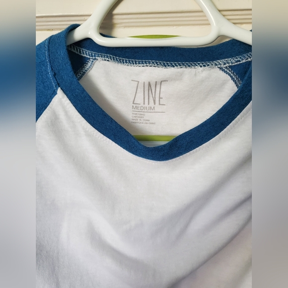 NWOT Zine Clothing Baseball Tee๐๐ - Picture 2 of 3